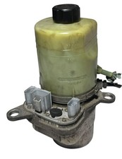 Pompa servosterzo 4M513K514BF Ford Focus Turnier 1.6 Tdci DPF anno 2007 1560 CCM