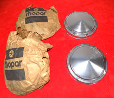 Nos Mopar 1968-74 Plymouth Dodge 9 Dog Dish Hubcaps Poverty Caps 3461450