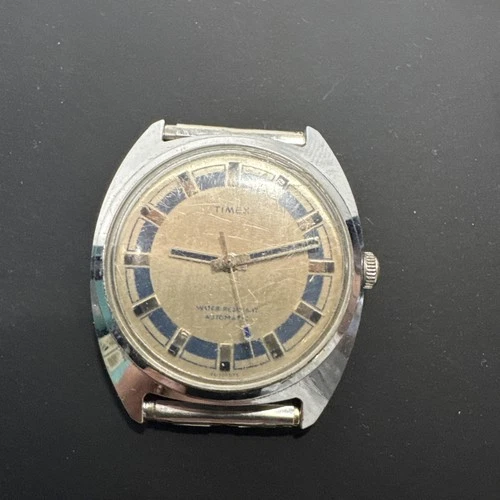 UNIQUE Men's Vintage 1976 Watch TIMEX. Manual Wind