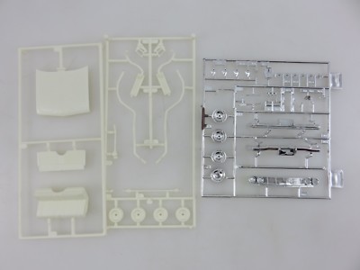 Lindberg '61 IMPALA SS 409 1/25 Scale Model Kit UNBUILT 1996 | eBay