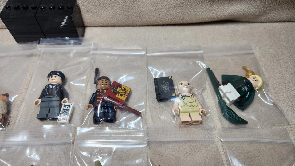 Lego Harry Potter Collectible Minifigures Series 1 71022 Complete Set - Image 3 of 4