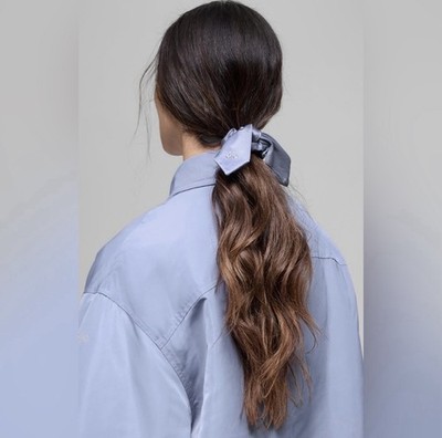 ALO‎ Airlift Rhythm Scrunchie BLACK NWT $48 ALO airlift rhythm scrunchie- Black - ilac.rochib.com main image 2