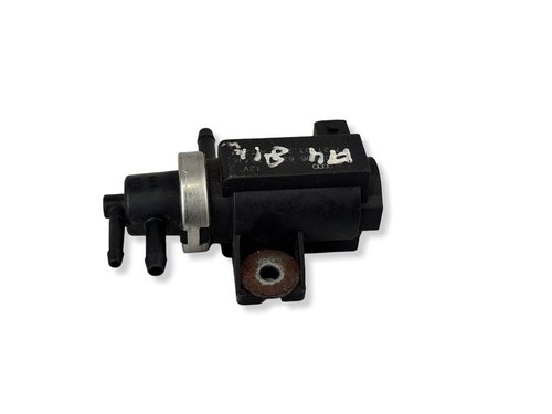 Audi A4 S4 B7 8E 8H 2006 kW Turbolader Druckwandler Magnetventil BVV1536