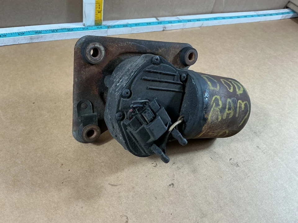 1985-1987 Dodge W150 W250 W350 Ramcharger Windshield Wiper Motor - Image 3 of 4