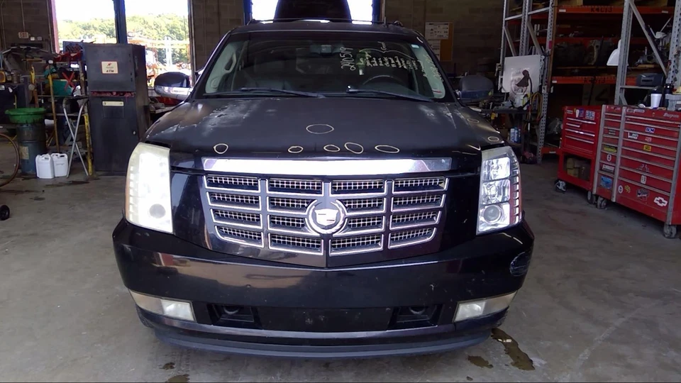 Compresor de aire acondicionado usado para: Cadillac Escalade Ext 2008 gasolina grado C Foto 2 de 4