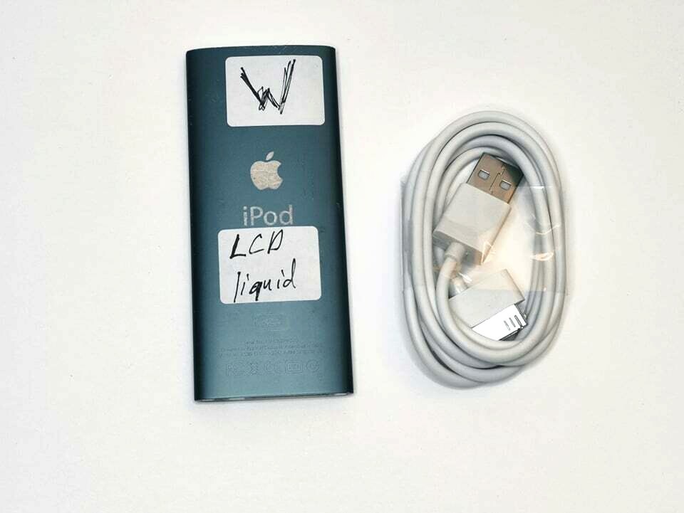 iPod nano本体とベルト s-l400.jpg