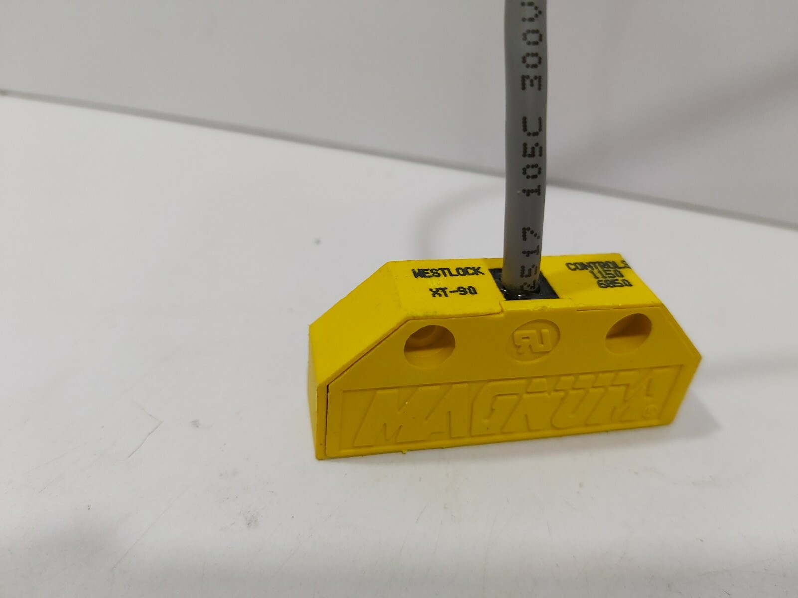 Westlock XT90 Proximity Switch Magnum XT90 eBay