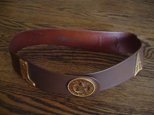 RARE VINTAGE NEIMAN MARCUS Ben King Dallas TX Oil well Leather Belt SMALL BROWN 