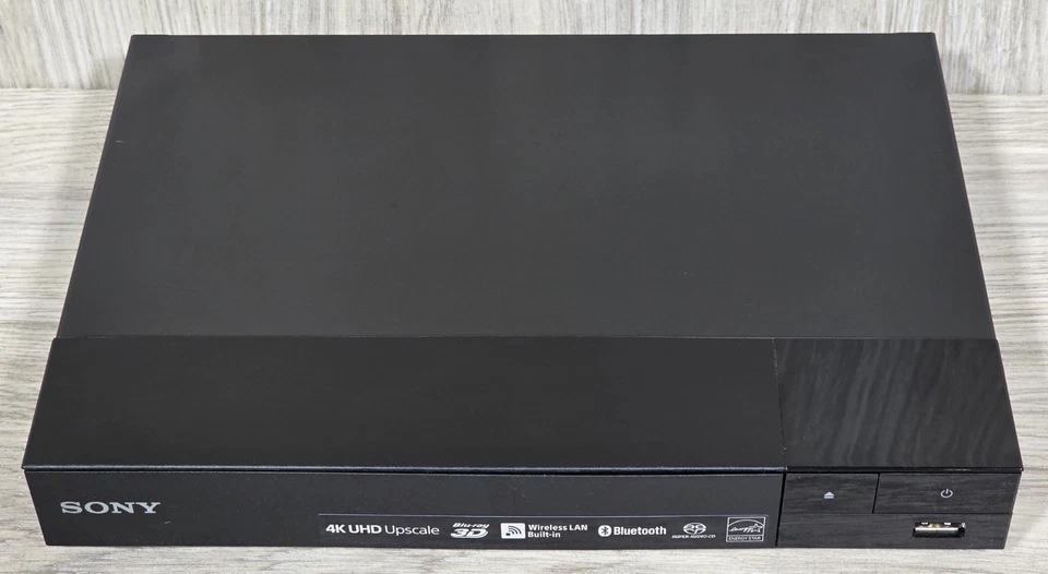 Sony BDP-S6700 4K Upscaling Blu-ray/DVD/SACD/CD Player - MAIN UNIT ONLY -  - Image 2 of 4
