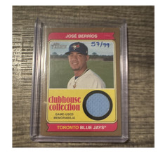 Topps 2023 Heritage High Number José Berríos Blue Jays Relic Gold /99 CCR-JB
