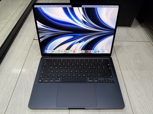 Apple MacBook Air 13.6” Retina 2022 512GB SSD 8GB Ram 8C CPU 8C GPU M2 Midnight - Afbeelding 2 van 16