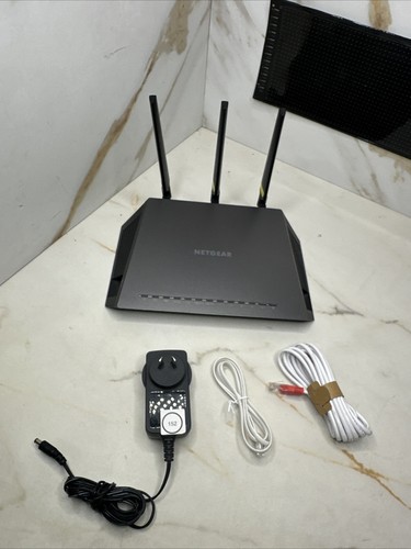 Netgear Nighthawk AC1900 WiFi Modem Router Model D7000v2 - Picture 1 of 6