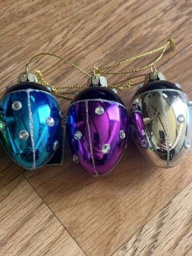 Vintage Joan Rivers Set of 5 Mini Ladybug/Egg Christmas Ornaments - Picture 3 of 5