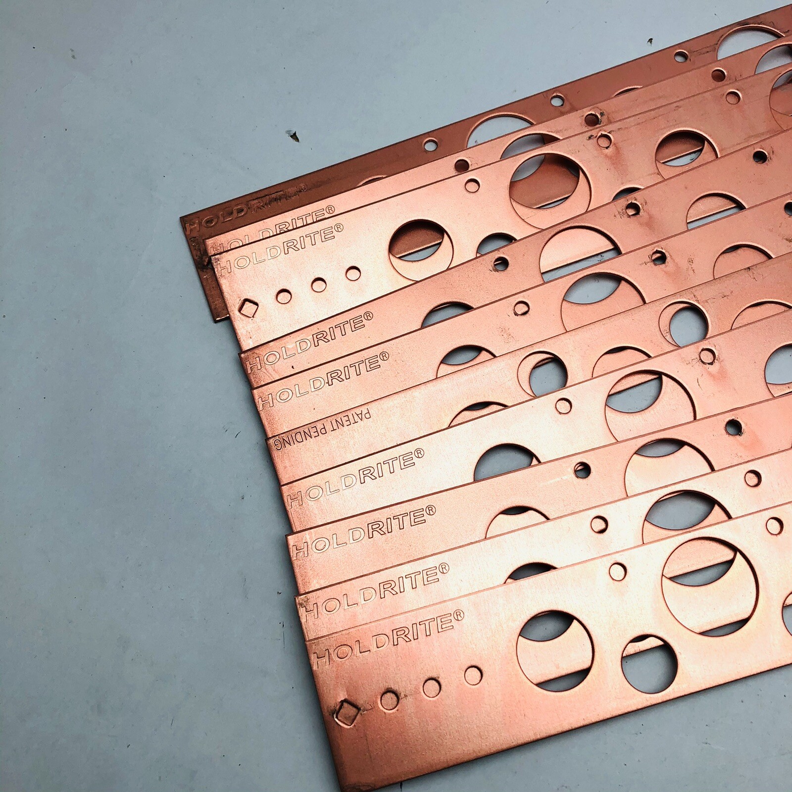 LOT OF 10 HOLD RITE 107-18 COPPER STEEL BRACKET 1-3/4" LENGHT 19"