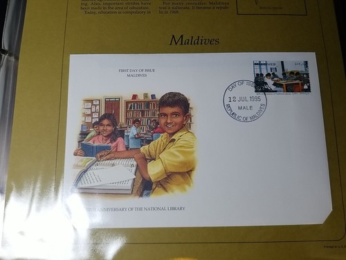 Set of 75 First Day Covers From Around The World Stamps Binder 1995 - 1999 - Picture 3 of 24