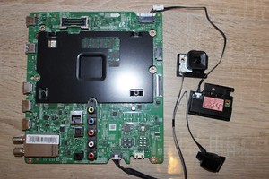 Mainboard BN41-02443A / BN94-10703Z aus LED TV Samsung UE43JU6050.