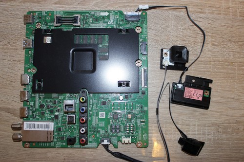Mainboard BN41-02443A / BN94-10703Z aus LED TV Samsung UE43JU6050.