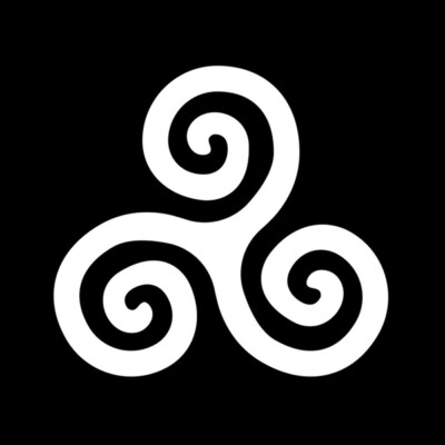 Triskelion vinyl sticker decal triskel celtic symbol car laptop Triskelion vinyl sticker decal triskel celtic symbol car laptop