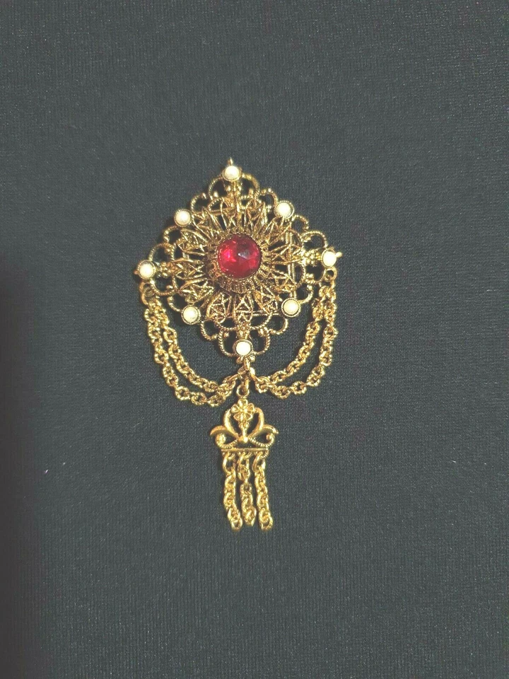 vintage czech glass gold tone filigree tassle brooch faux red ruby stone pearls - Image 2 of 2