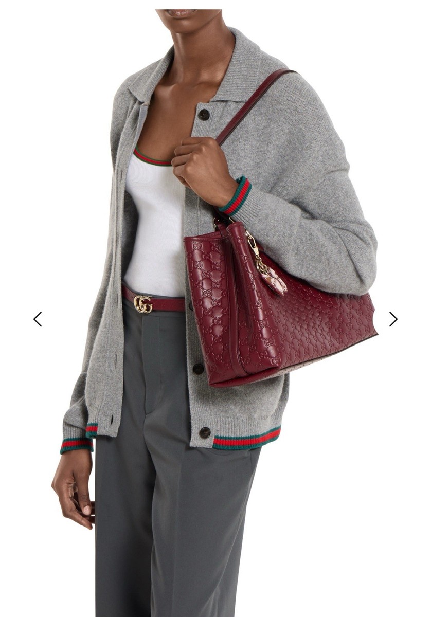 紅木 13.5✖︎12センチ Gucci GG Emblem Large tote bag Burgundy - BNWT 815213AAFDV | eBay