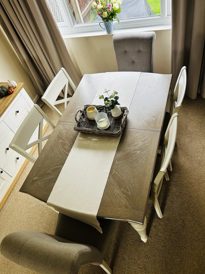 6-8 Seater Dining Table And Chairs - Image 3 of 4