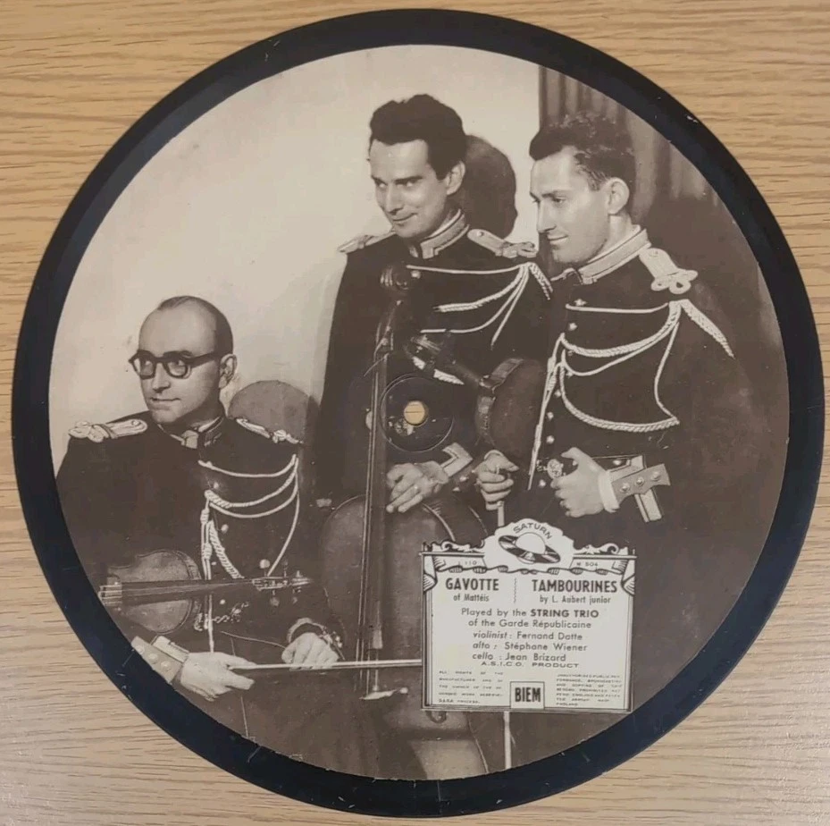 ULTRA RARE SATURN Picture Record 10" 78 RPM - The String Trio - 1940s - Image 2 of 2