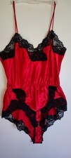 VINTAGE FANTASIES MORGAN TAYLOR SZ M RED BLACK SATIN TRIM LACE 100 POLYESTER...