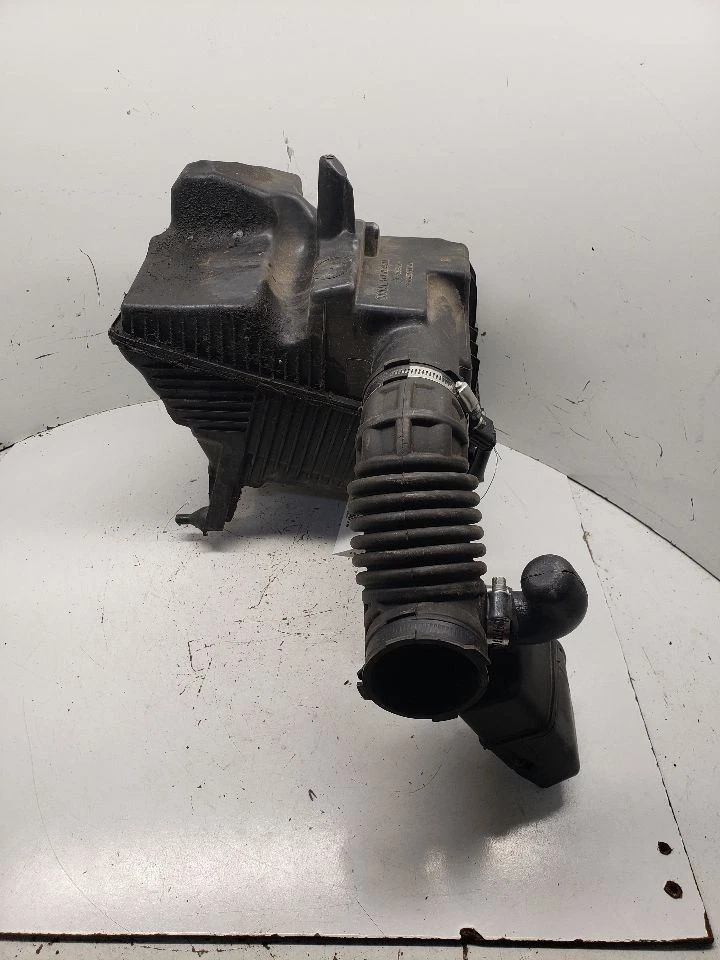 Очиститель воздуха 2,0 л подходит для 07–12 SENTRA 1358489 - Изображение 2 из 4