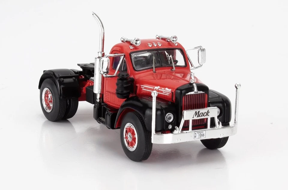 MODELLINO CAMION STATICO IXO MACK B61 TRACTOR TRUCK 2 ASSI 1953 ROSSO NERO 1/64 - Immagine 4 di 4