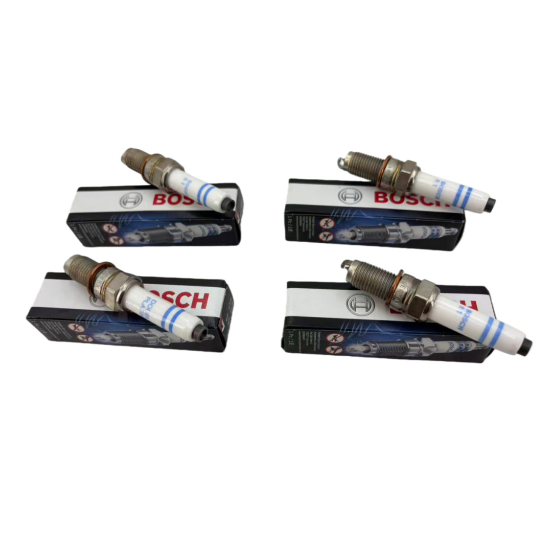 Set of 4 Bosch Double Platinum Spark Plug for Golf Jetta/ A3 Sportback e-tron L4