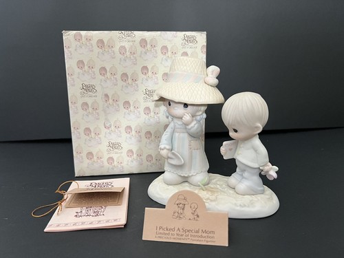 Enesco Precious Moments Figurine I PICKED A SPECIAL MOM  - 1986 Great Mom Gift - Picture 1 of 5