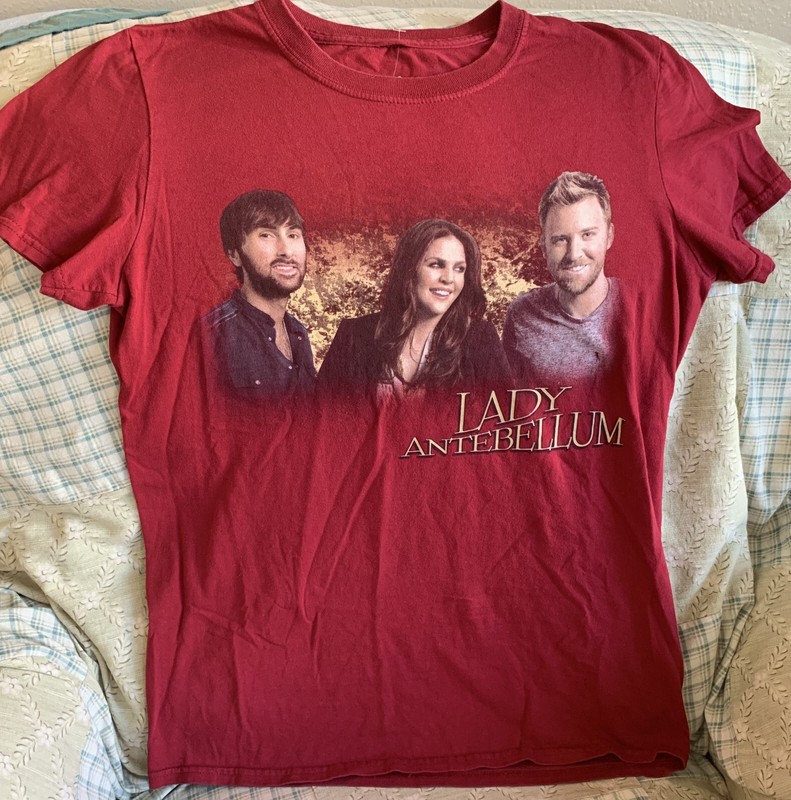 Lady Antebellum Concert Tour Red/Maroon T-shirt 2-sided w/ dates - size S