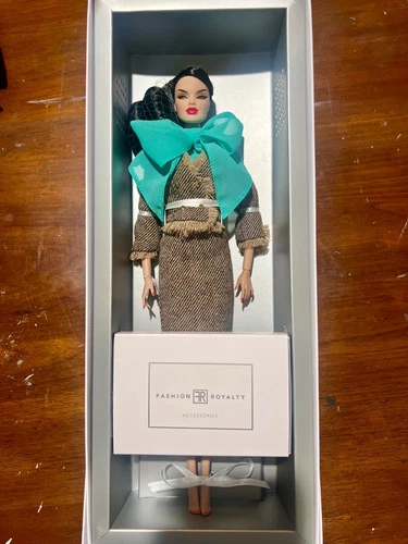 integrity toys, little vintage ensemble, limited edition (New)