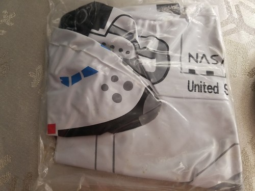 Vintage Inflatable Space Shuttle 16" NASA, Columbia, New in Sealed Package - Picture 3 of 3