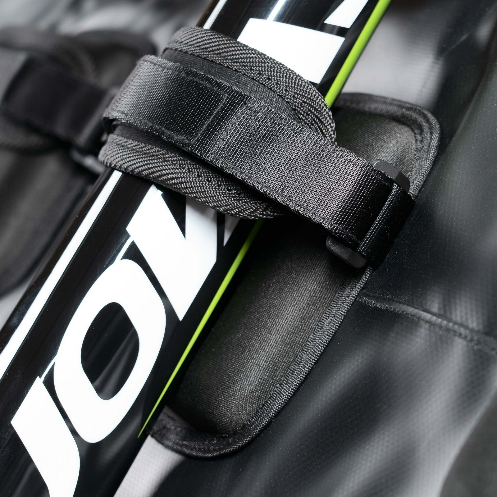 Cycling Deal Tailgate Bicycle Rack Carrier Mats for Pickup Truck 6 Bikes, Black