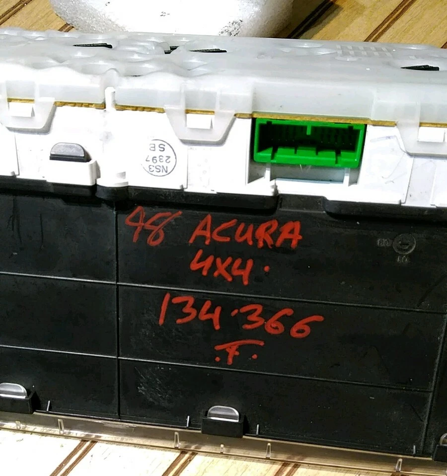 ACURA SLX 仪器量规簇 134,366 英里 原始设备制造商 1998 — 第 4/4 张图片