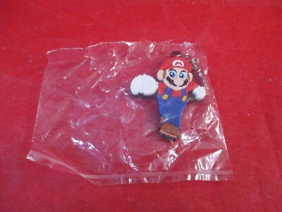 Super Mario 64 Nintendo 64 E3 Promotional Rubber Keychain Key Chain *NEW*