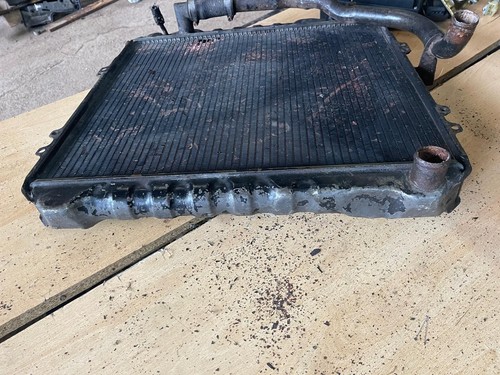 Toyota Hilux Surf Radiator Automatic / Manual 1991-1996 Brand New KZN130 - Picture 9 of 11