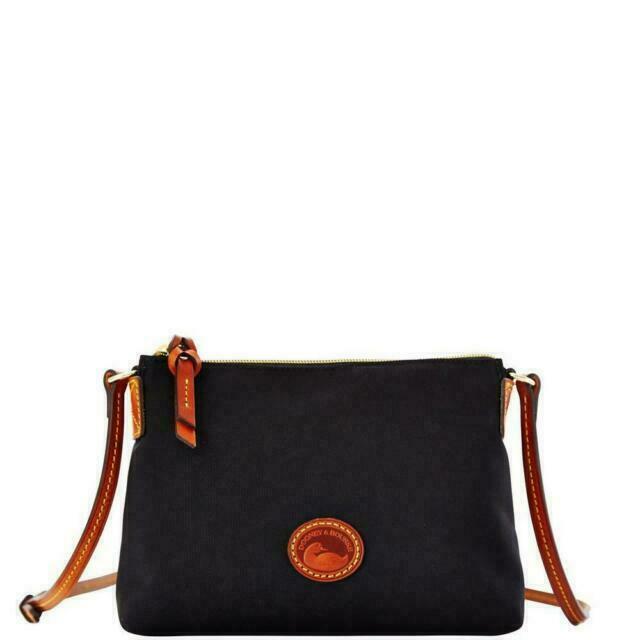 Dooney& Bourke NYLON CROSSBODY POUCHETTE www.sbkhandlova.sk