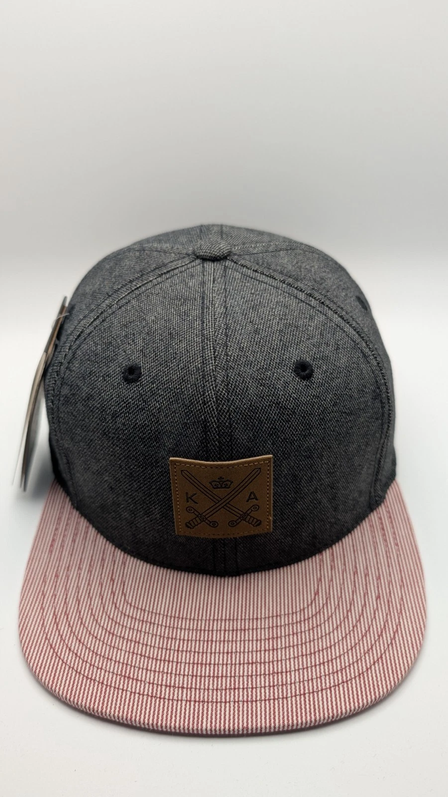 King Apparel Reign Supreme Casquette Comtrast Bord Plat Gris 6 Panneaux NEUF AVEC ETIQUETTES