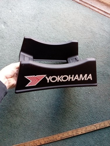 Vintage YOKOHAMA Tires Tire Rack 2 pc Store Display Black Plastic Holder Stand - Bild 6 von 15
