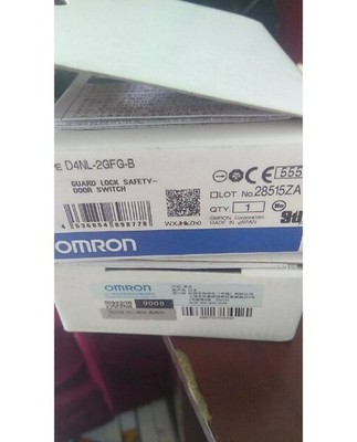 1PC New   D4NL-2GFG-B Guard Lock Safety-Door Switch  In Box Brand *mp