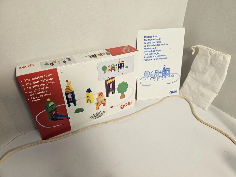 Juego de mármol de madera Goki The German Marble Town  Foto 2 de 4