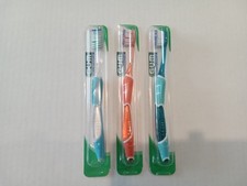 Sunstar Gum 3 Toothbrushes 2 Tech Deep Clean 525 1 Complete Care 590 Soft