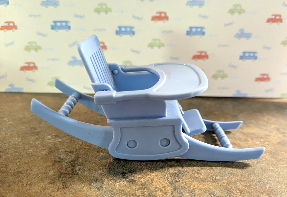 Vintage IDEAL DOLLHOUSE TRANSFORMING Blue HIGH CHAIR to ROCKER~ No DOLL - Image 3 of 4