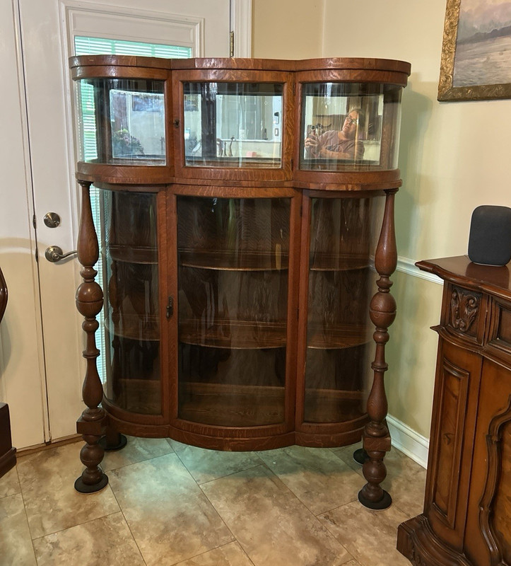 Curio Cabinet / China Cabinet curved oak wood 