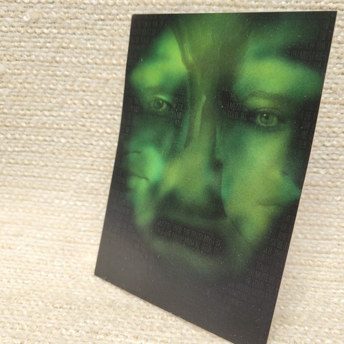 Rare X File Promo Oversized Hologram VHS Insert Card 3.5x5" w/Bend 2306106G - Picture 5 of 7