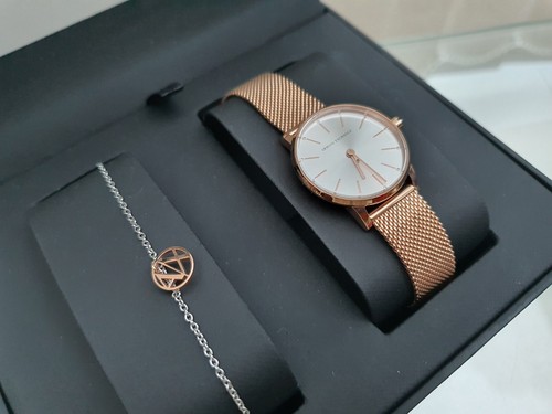 New ARMANI EXCHANGE AX Ladies watch + AX Bracelet RRP£280 Gift Set for Her A42 - Picture 2 of 23