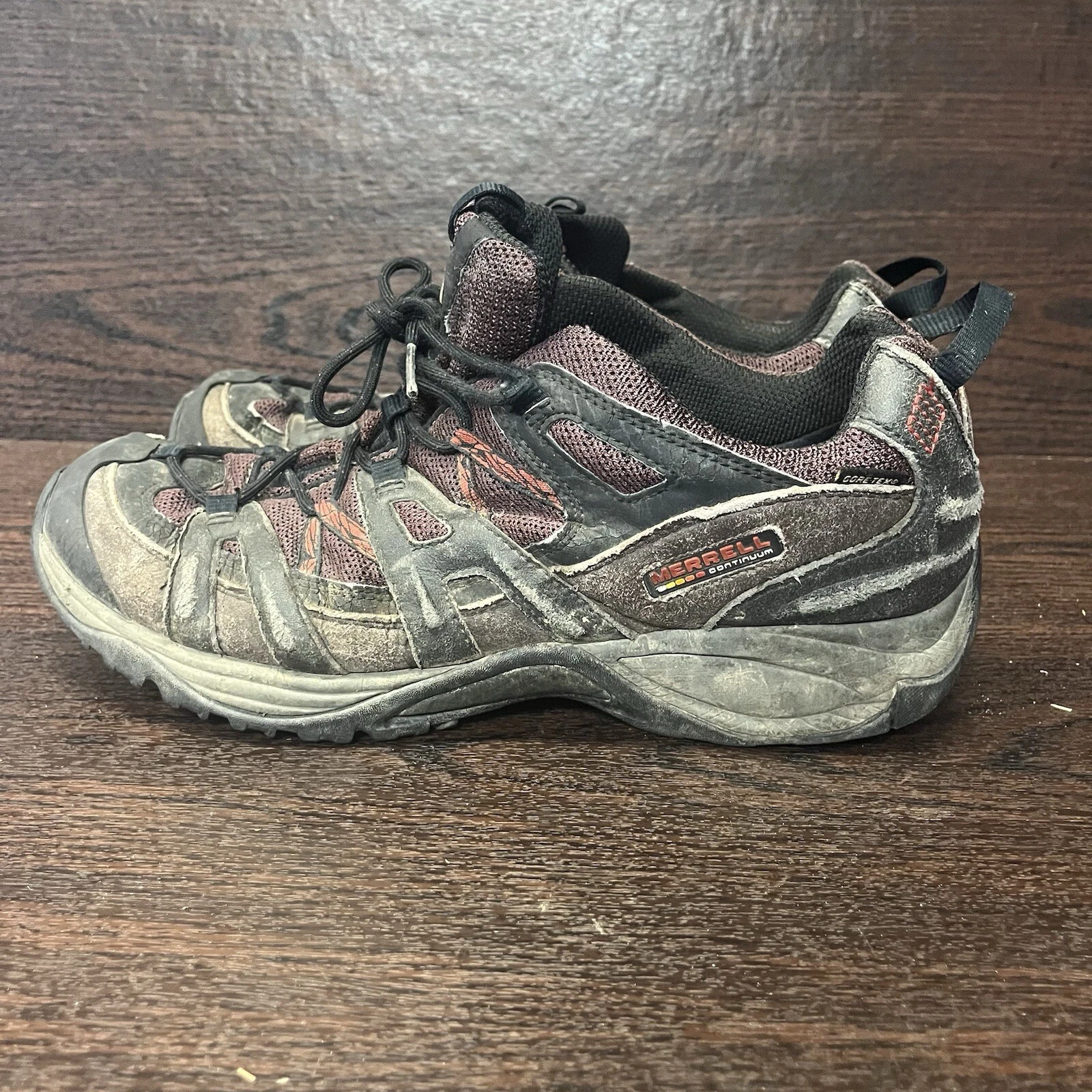 merrell hiking shoes