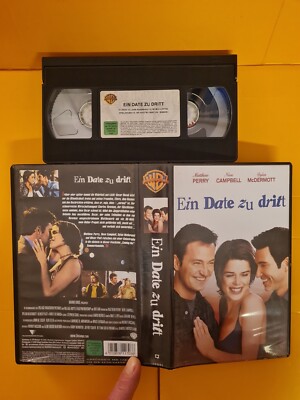 VHS (1)Ein Date zu Dritt mit Matthew  Perry  und Neve  Campbell 